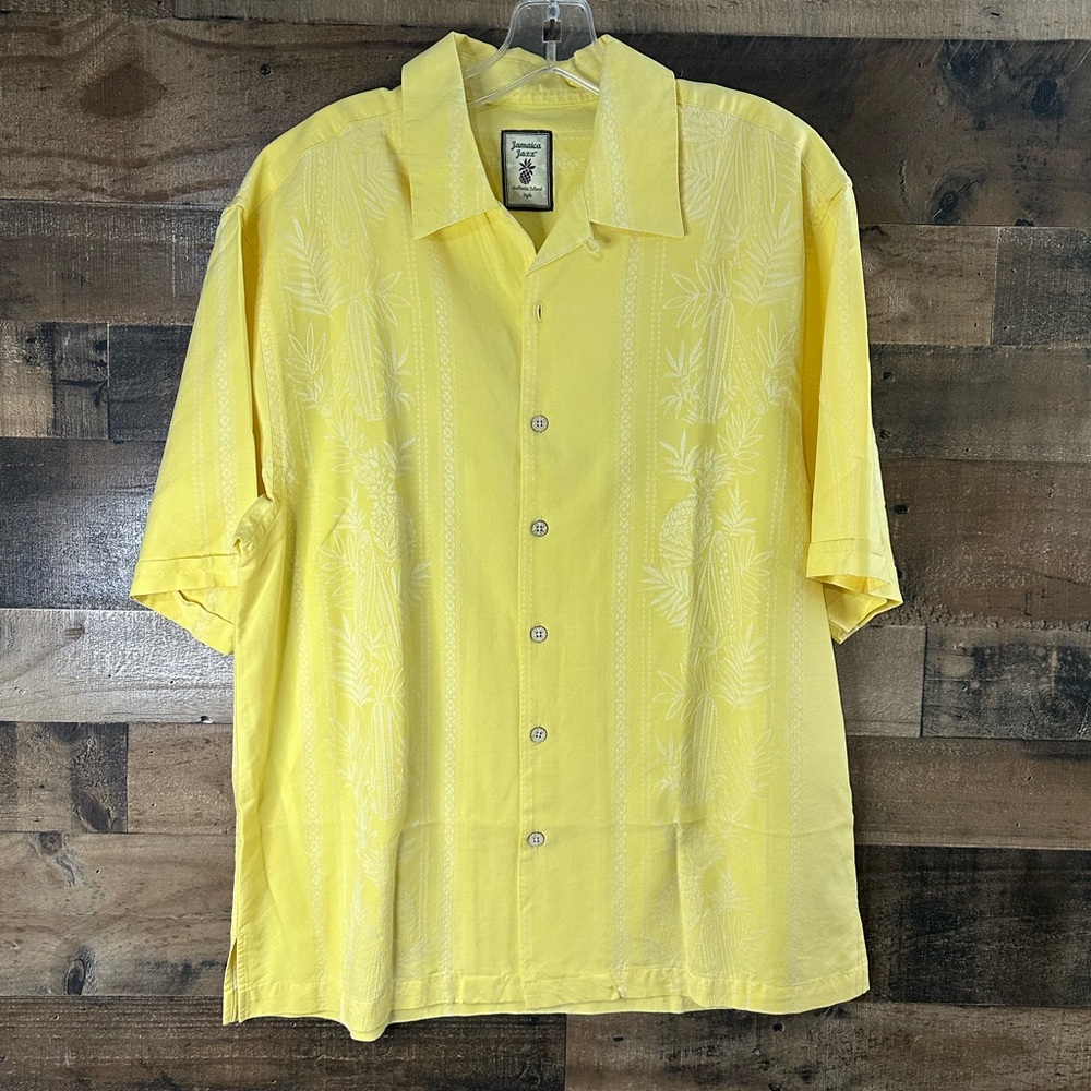 Jamaica Jaxx 100% Silk Embroidered Short Sleeve Button Up Yellow/White Size M